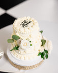 Petite Vintage Cake